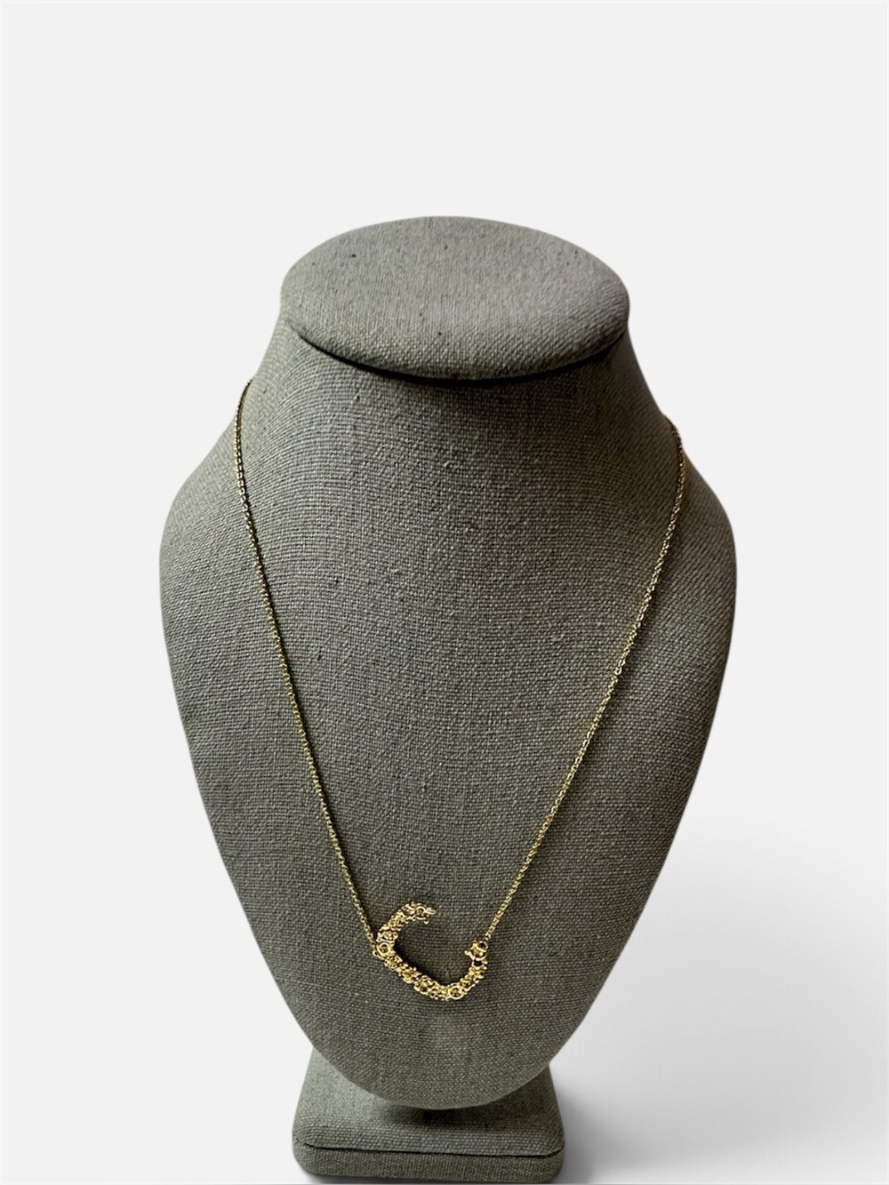 Fashion Jewelry Gold Filigree Crescent Necklace